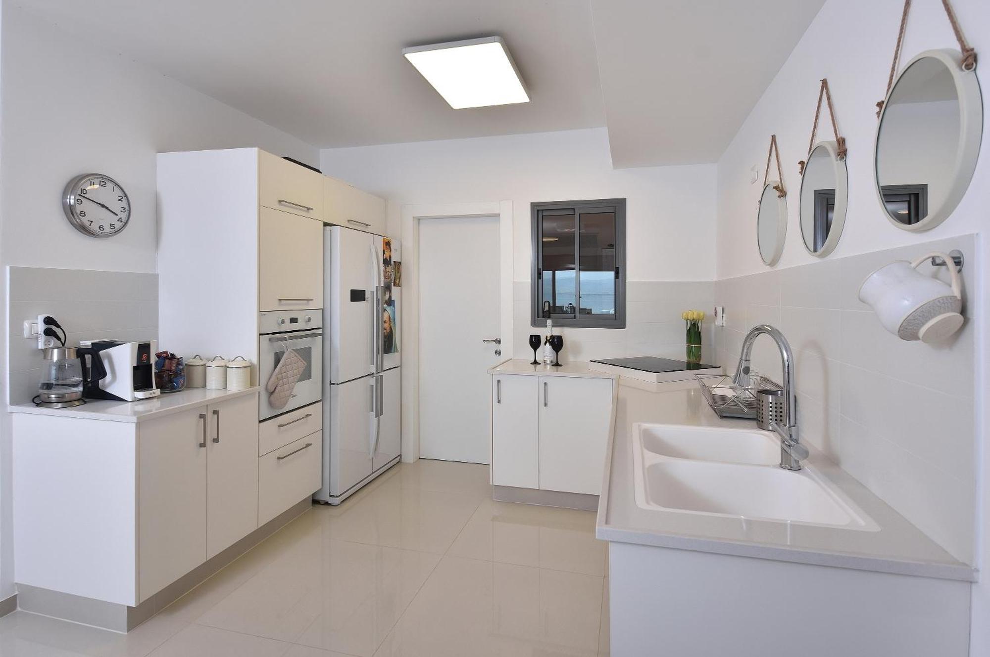 Ariston Luxury Garden Apartment With A Pool Tyberiada Zewnętrze zdjęcie